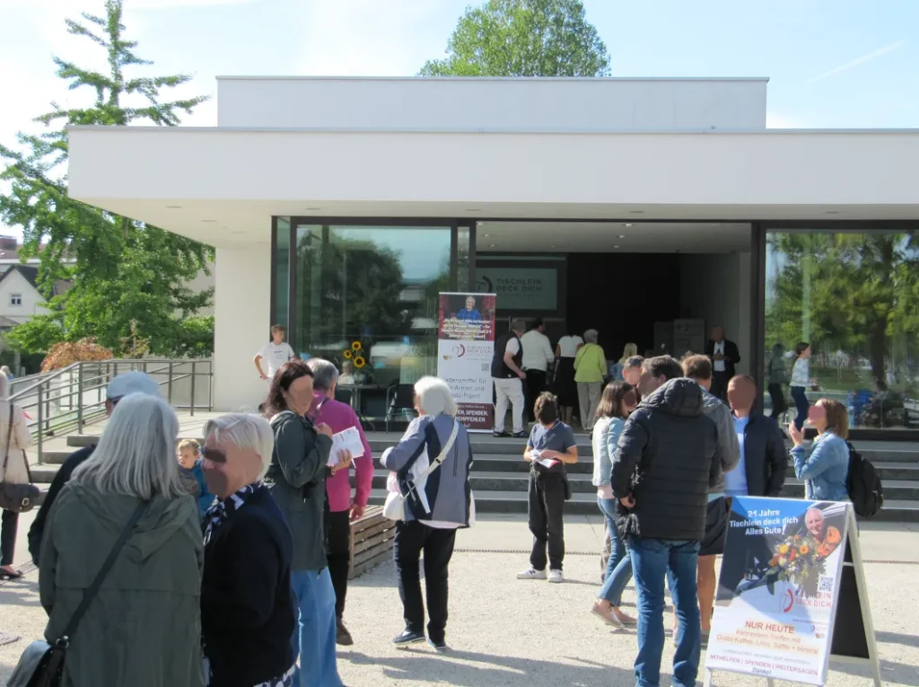 Kennenlern-Event-Ausgabe Hard 8 Pfarramt und Veranstaltungsraum